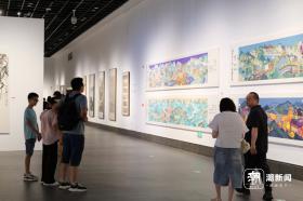 丹青描绘浙里畲风 庆祝景宁建县40周年采风创作展在杭开幕